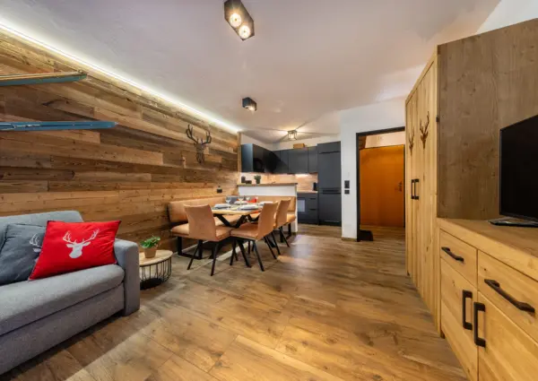 Hochleger am Anger Top 10 Koningsleiten woonkamer overzicht keuken