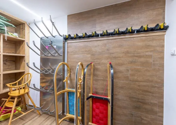 0018 KL Jan Senn 16a