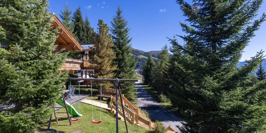 Jan Senn HC3 B Ctte zomer schommel