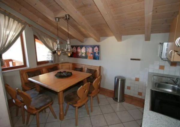 0006 KL Koenigsblick top 4 10