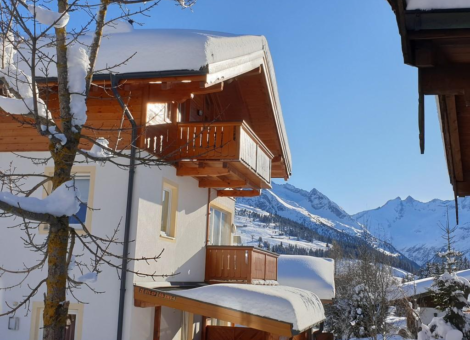 0013 KL Koenigsblick top 4 4