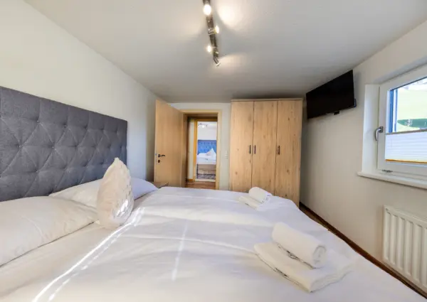 Bramberg Ma La1 slaapkamer kast hoog