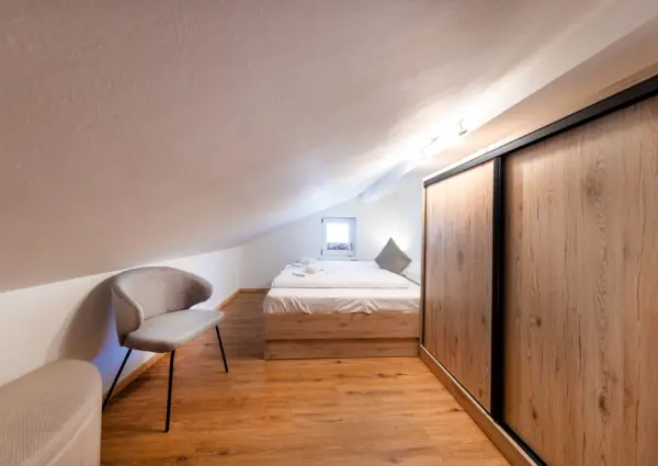 Bramberg Ma La2 slaapkamer schuine wand