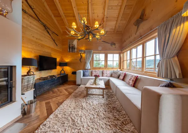 Konigsleiten Moosh C3 B Ctte woonkamer en openhaard