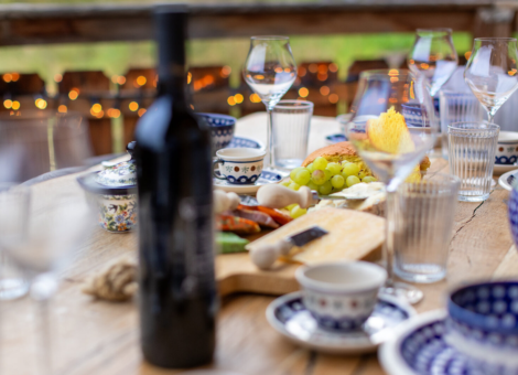 Konigsleiten Moosh C3 B Ctte gedekte eettafel balkon