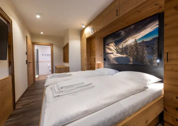 Mountain Resort Top 1 Dienten slaapkamer met ensuite