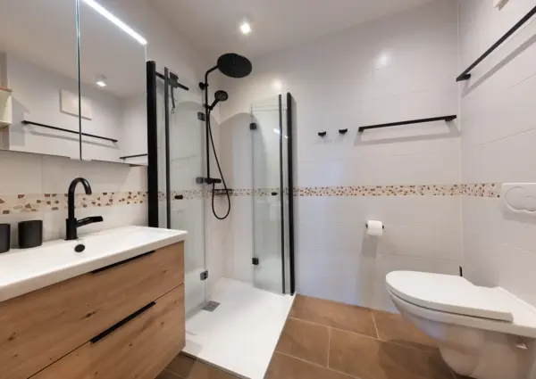 Mountain Resort Top 1 Dienten badkamer ensuite