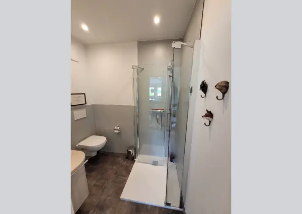 Dienten Mountain Resort Top 10 Badkamer 2 2025