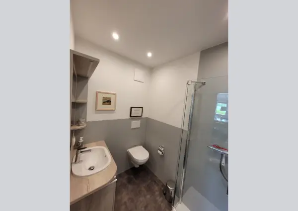 Dienten Mountain Resort Top 10 Badkamer 2 met wc 2025