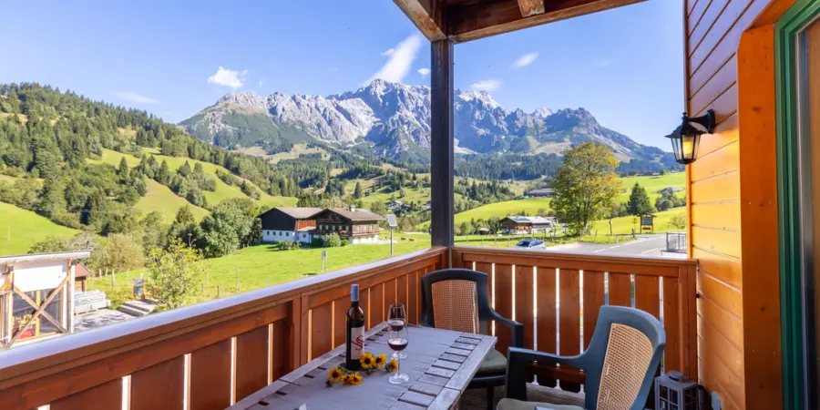 Dienten Mountainresort Top 10 balkon met uitzicht op Hochk C3 B6nig