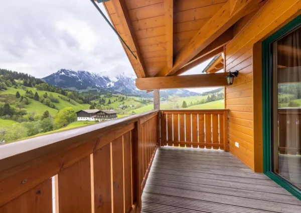 0020 DN Mountain Resort Top 13 Balkon 4