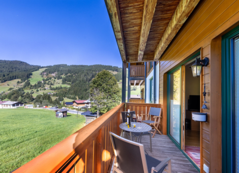 Dienten Mountainresort Top 7 Balkon zomer