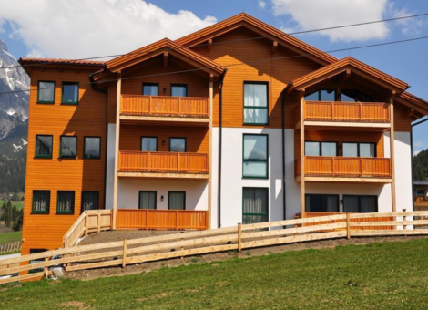 0014 DN Mountain Resort zomer 1