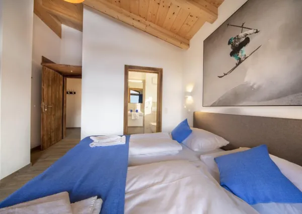 0011 NK Arventalspitze 12