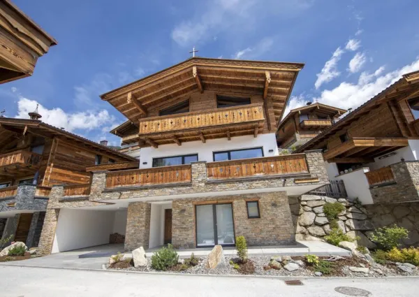 0023 NK Arventalspitze zomer 2