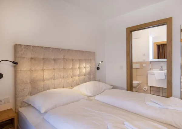 0014 NK Gamsmutter 13