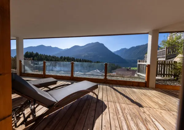 Neukirchen Nationalpark chalet Gamsmutter zomer terras 1