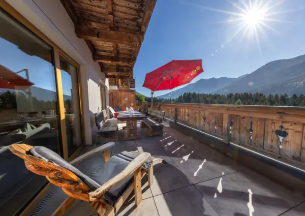 Neukirchen Nationalpark chalet Gamsmutter zomer groot balkon 4