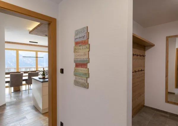 0010 NK Glockhaus 11