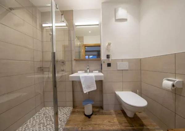 0012 NK Glockhaus 14