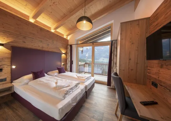 0013 NK Glockhaus 16