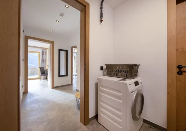 0020 NK Glockhaus 24a