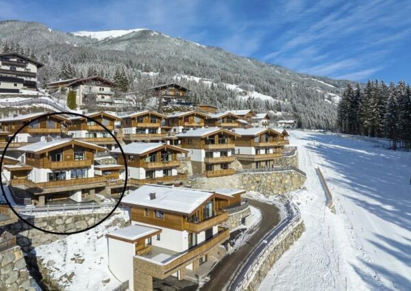 Nationalpark Chalet Grossschober Neukirchen - 
<ul>
  <li>Directe toegang tot de dalafdaling en nabijheid van de skibus naar Wildkogelbahnen skilift.</li>
  <li>Eigen Finse sauna en open haard voor ontspanning na een dag op de piste.</li>
  <li>Ruime skiberging en luxe voorzieningen in een chaletdorp met hotelservice.</li>
</ul>