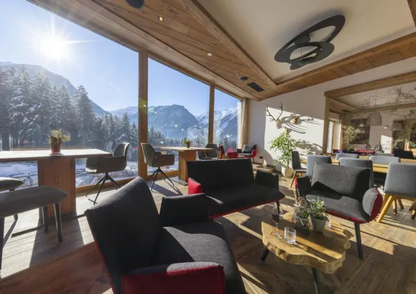 0050 NK NPC Alg Lounge