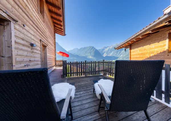 Nationalpark Chalets Hoher Rosshuf relaxstoelen op het balkon
