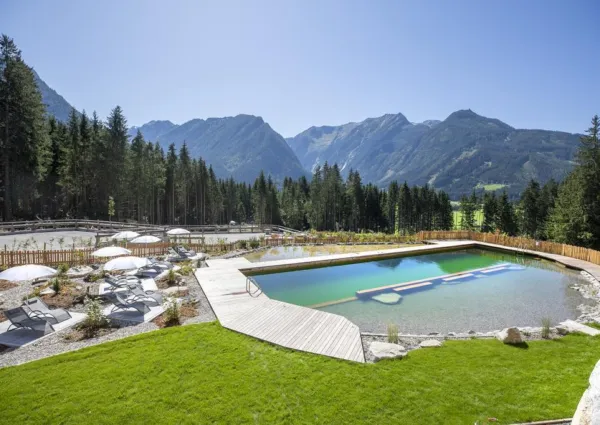 0040 NK NPC Schwimmteich 30