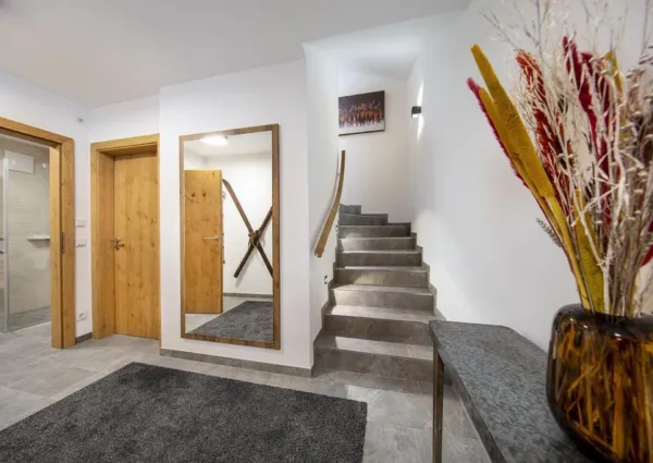 0016 NK Kratzenberg 32