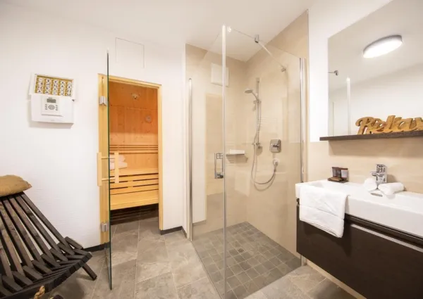 0017 NK Kratzenberg 33