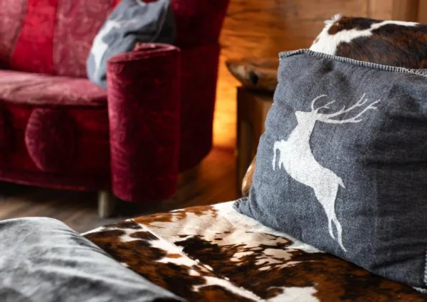 0006 NK Kristallwand woonkamer nieuw 6