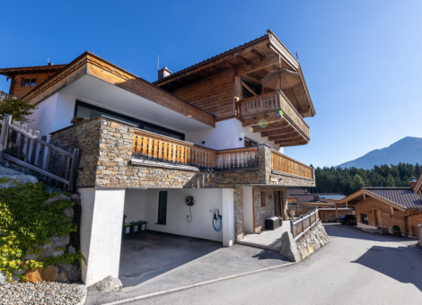 Neukirchen Nationalpark Chalet Kuhhaut zomer aanzicht 2