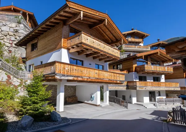 Neikirchen Nationalpark chalet KC3 A4ferfeldeck zomer aanzicht 2