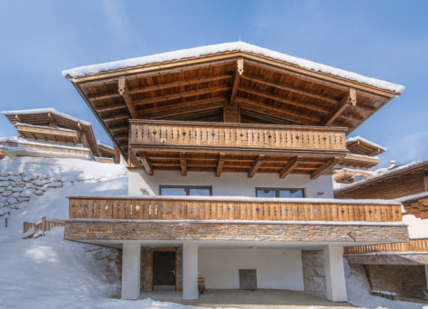 NK Larmkogel vooraanzicht winter