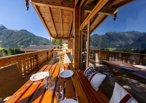 NK Malhamhorn terras eettafel klein