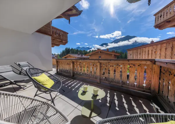 NK Mittereggspitze terras sauna uitzicht