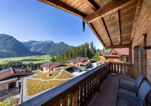 NPC Rainerhorn uitzicht balkon met zitje