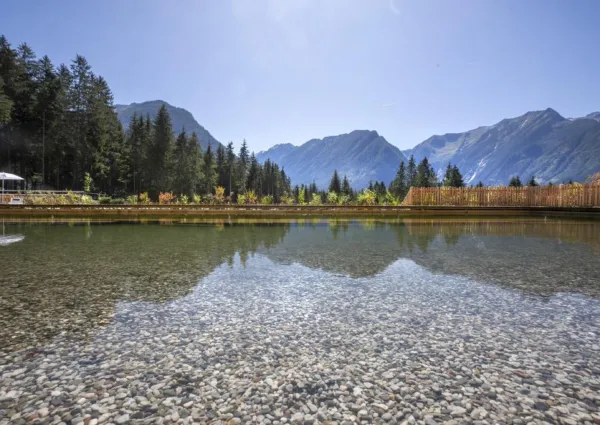 0044 NK NPC Schwimmteich 38