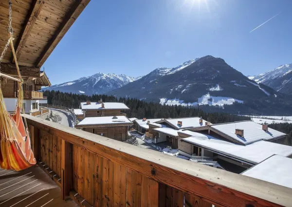 0035 NK Schwarze Wand 606 uitzicht