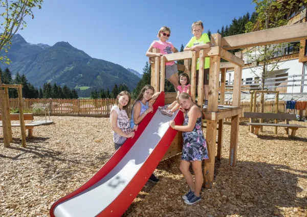 0029 NK NPC Schwimmteich 50