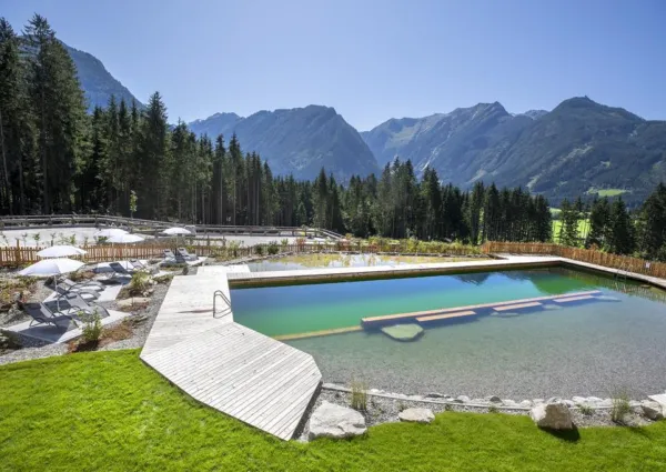 0037 NK NPC Schwimmteich 29