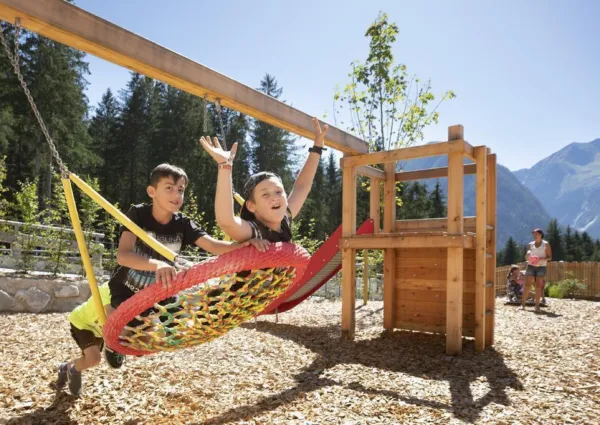 0042 NK NPC Schwimmteich 61