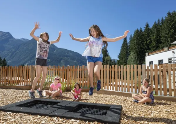 0023 NK NPC Schwimmteich 41