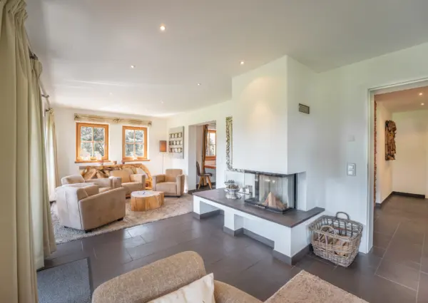 Panorama Chalet Forest woonkamer met open haard