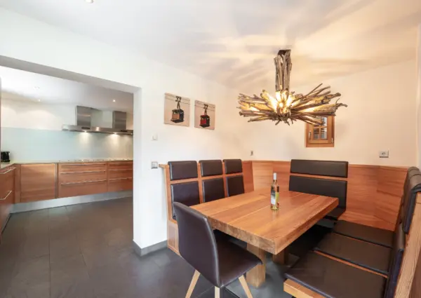 Panorama Chalet Forest Oostenrijkse zithoek bij keuken