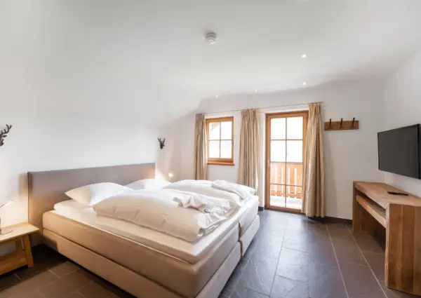 Panorama Chalet Forest slaapkamer met badkamer en suite