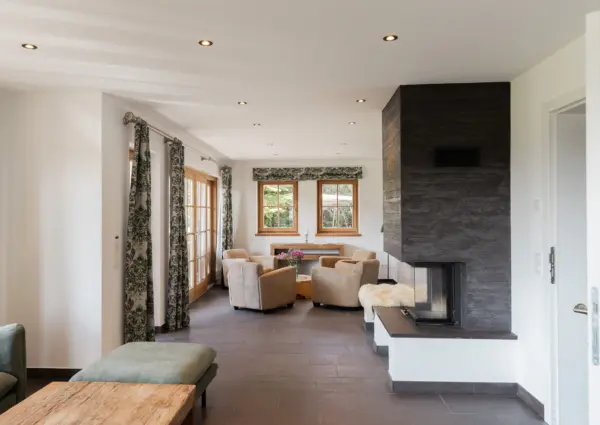 Panorama Chalet Forest open haard in woonkamer