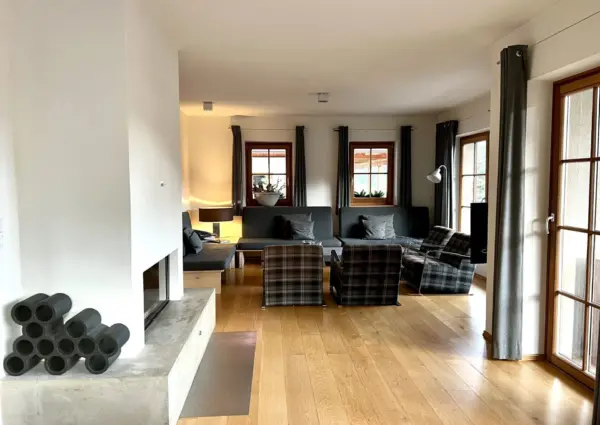Panorama Chalet Grau in Mauterndorf woonkamer overzicht